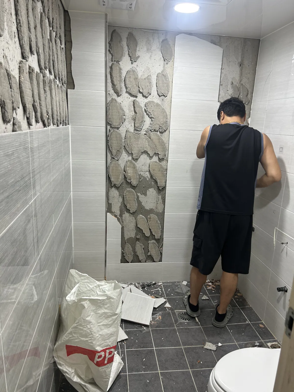 욕실 타일 기존 타일 철거