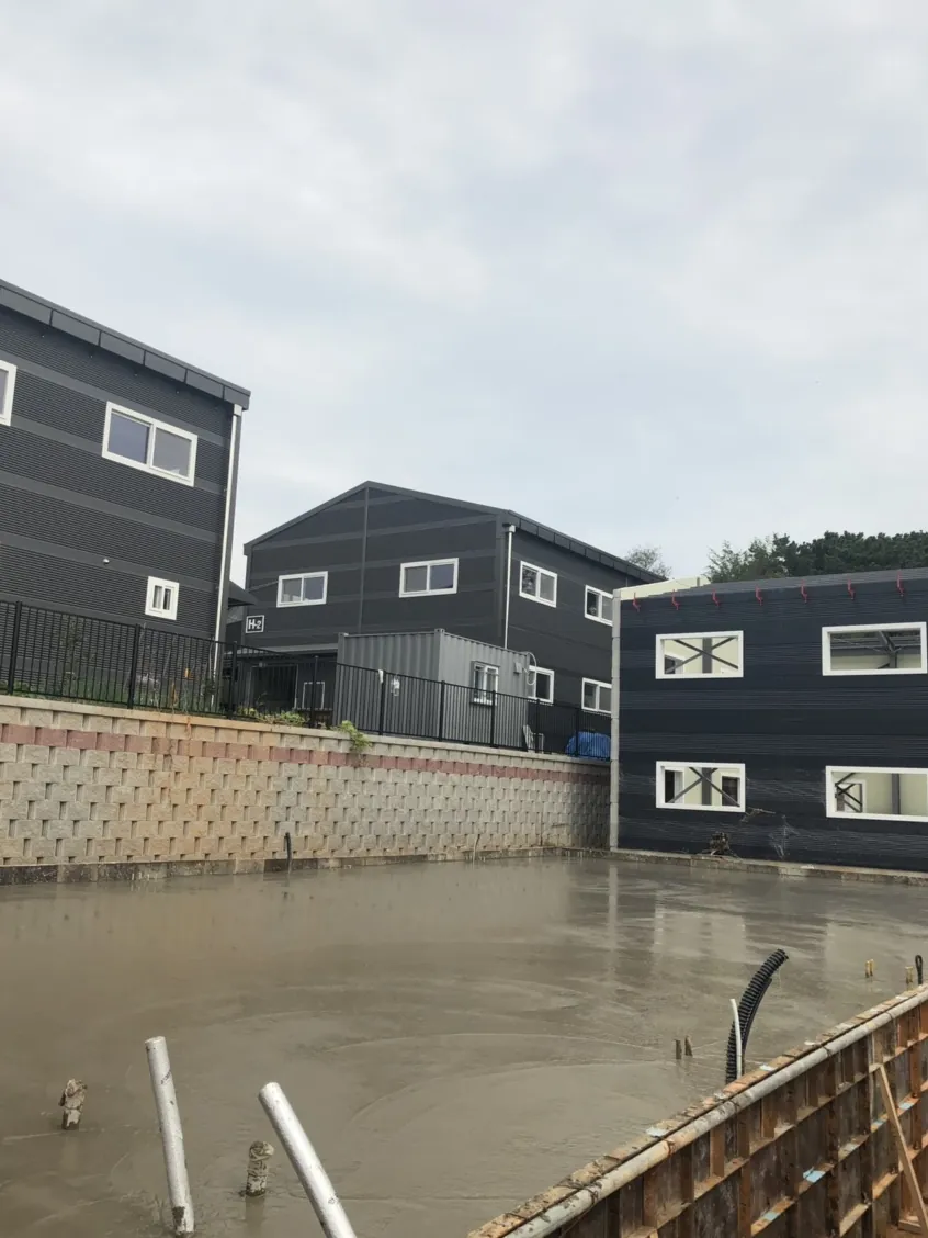 경기 파주시 미장·콘크리트 평탄 작업을 마친 바닥